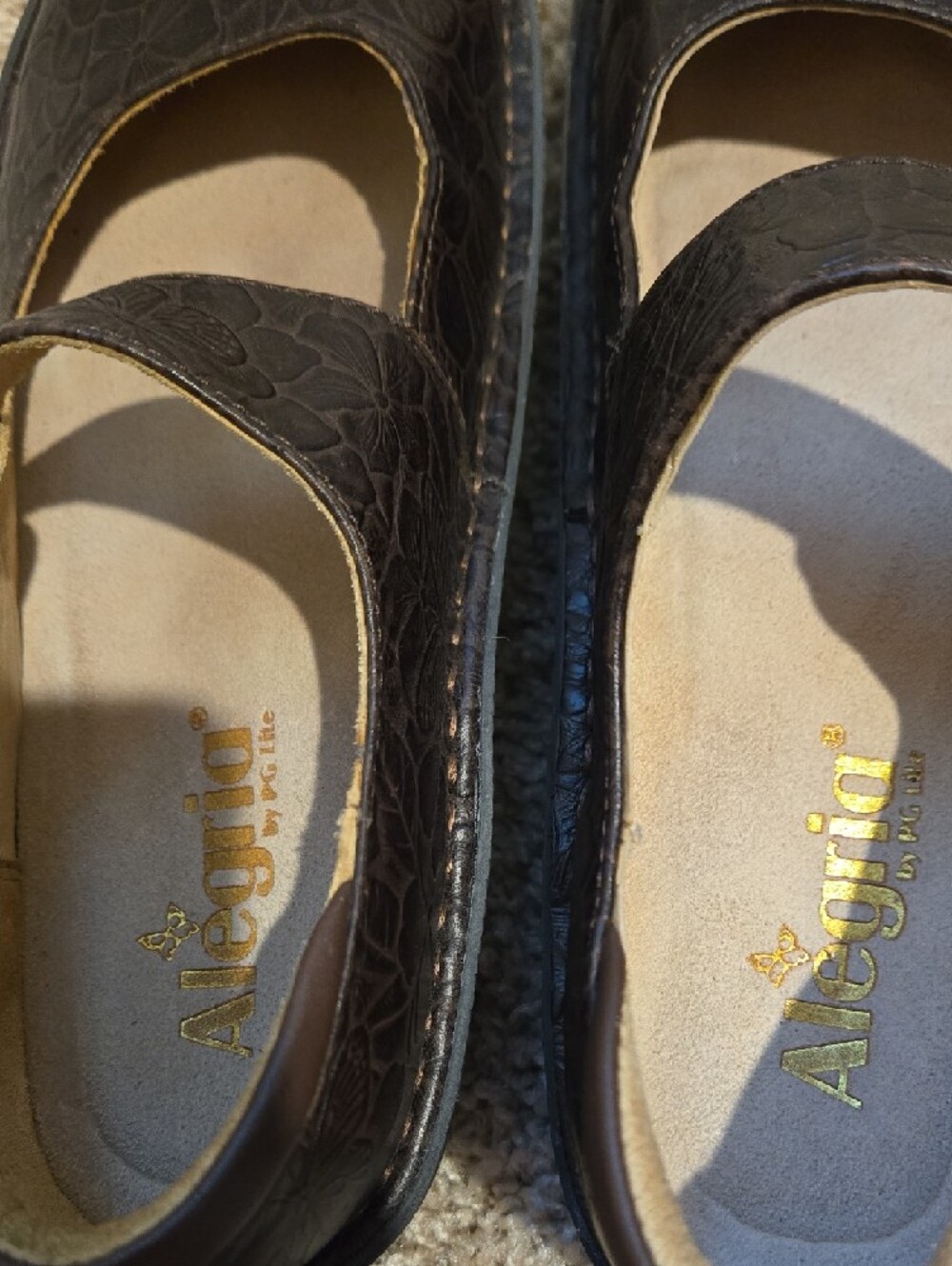 Dark Brown Floral Mary Jane Shoes - Picture 6 of 10